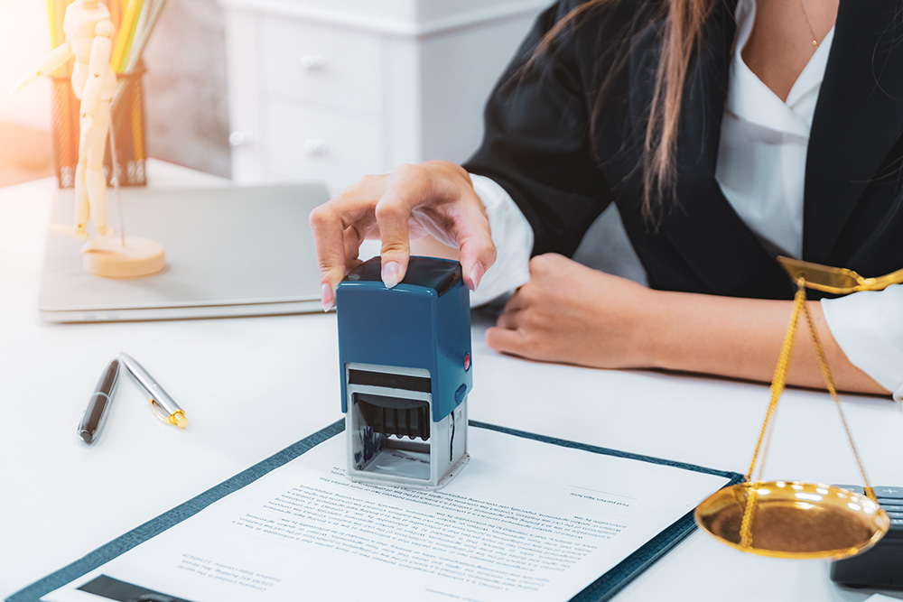 Why Every Global Business Should Have a Trusted Notary Public on Speed Dial